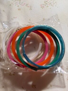 Plunder colorful resin bangle set in teal, orange, pink, white